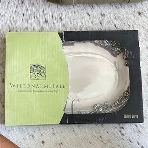 Wilton Armetale Silver Decorative Accents